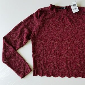 *Bundle* Lace mock neck crop top in Burgundy